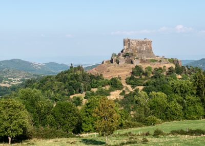 Photographe d'illustration pour la presse magazine en tourisme, patrimoine, voyage. Le château de Murol (63)