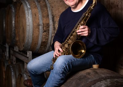 Portrait pour la presse magazine de vigneron. Emmanuel Lassaigne, Autour de minuit, Champagne Lassaigne. Montgueux, Aube