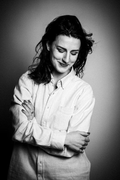 Portrait de la comédienne et réalisatrice Eugénie (Maljo) Pouillot