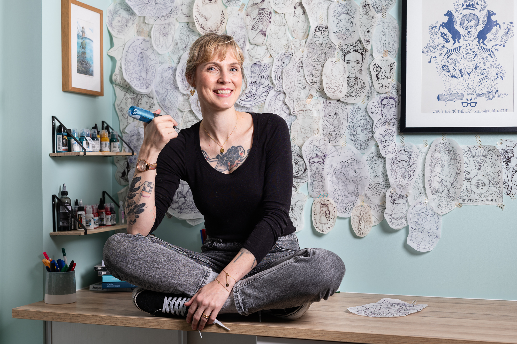 Photographe Portrait Éditorial. Emy Tattoo Art, pour le magazine Maxi